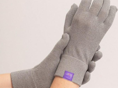Zoom sur les gants anti-ondes Leblok